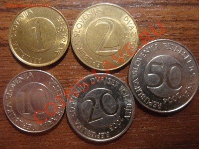 Наборы современных иностранных монет - DSC07842.JPG