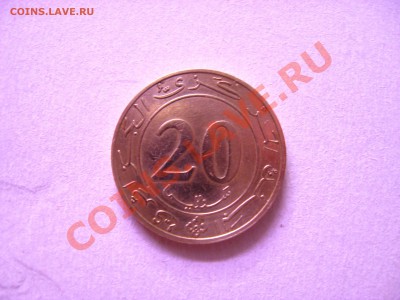 Разные иностранные монеты (несколько штук) - козел.JPG
