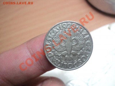50 Сантим 1922г.Латвия и 50 грошей 1923г.Польша.Оценка. - DSC03364(1).JPG