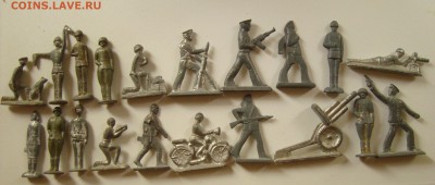 Оловянные солдатики (столбики, моряки, пушки и т.д) 1.10.17 - DSC00932.JPG