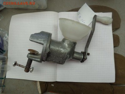 Кофемолка металл из  СССР    до 21-35 мск  10.10 - DSC02972.JPG