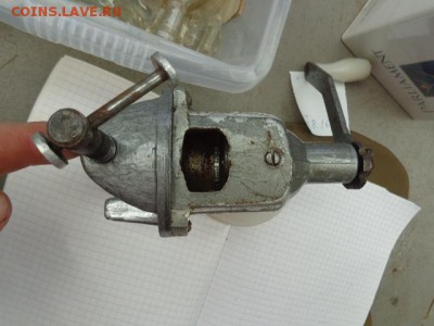 Кофемолка металл из  СССР    до 21-35 мск  10.10 - DSC02975.JPG