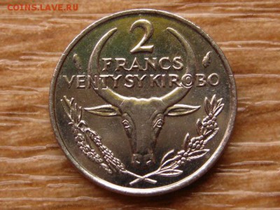 Мадагаскар 2 франка 1982 до 27.10.17 в 22.00 М - IMG_5688.JPG