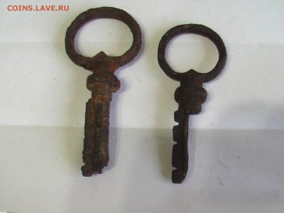2 старинных ключа 19 век - IMGA0818.JPG