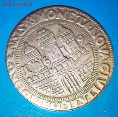 Монета 1619 с орлом - image-0-02-04-a06eb492af2c511c5dfd58ca804b8b5ad7eee72b34c97f2a5f63f9f6bae6e3ee-V