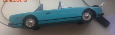Игрушка ссср Волга с ручным приводом - 0D4693B4-3531-4BAA-AFE2-1D8BDD2ED05C