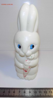 Игрушки: Олимпийский мишка, кукла и разная живность - Зайка с морковкой-1.JPG