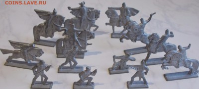 солдатики оловянные 44 штуки. - DSCN0009 (2).JPG
