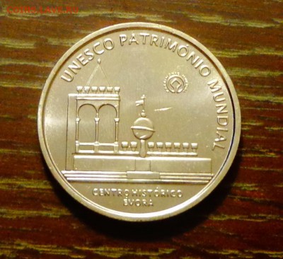 ПОРТУГАЛИЯ - 5 евро Исторический центр Эвора до 12.12, 22.00 - Португалия 5 е 2004 историч. центр Эвора_1