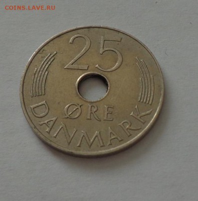 ДАНИЯ - 25 эре с отверстием до 19.12, 22.00 - Дания - 25 эре с отверстием
