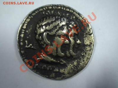 Два портрета с одной стороны и один - с другой. Монета? - DSC01656.JPG