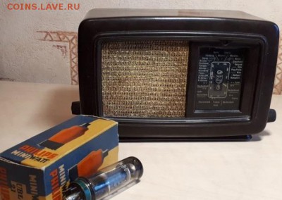радиоприемник "PHILIPS". говорят до военный.Оценка. - 3930334422 (2)