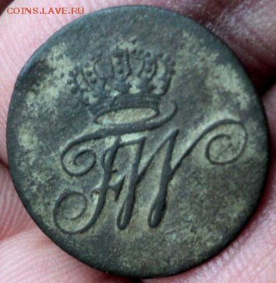 Кошелек - серебряные монеты с 1669 по 1810 г.  ок.23.12  23ч - DSC04297.JPG