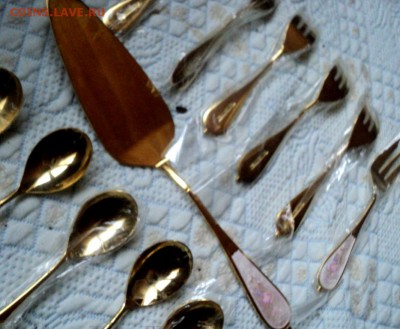 Десертный набор из 13 предметов в эмали ок .29.12  23-00 мск - DSC04197.JPG