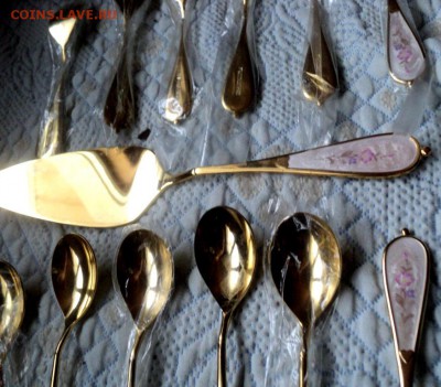 Десертный набор из 13 предметов в эмали ок .29.12  23-00 мск - DSC04198.JPG