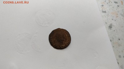 Помогите определить монету constantinus. Антика? - IMG_20180101_171252