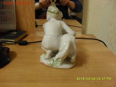 мальчик с собакой высота 12.8см - SDC15312.JPG