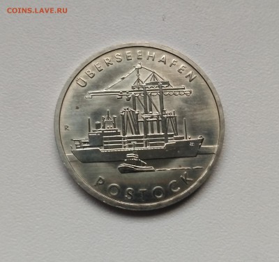ГДР,5 марок 1988г(30 лет порту г.Росток)!до 22.01.2018 - фото 13  января 2018 111