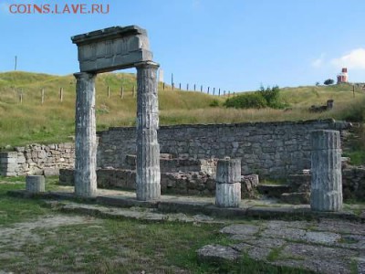 Купюры номиналом 200 рублей и 2000 рублей - Kerch_Pantikapaeum