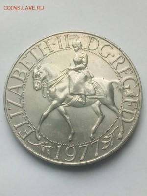 Великобритания 25 пенсов, 1977 год - 333