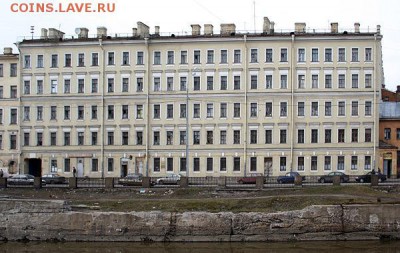 Поиск монет в заброшенных домах - photo_40-41325