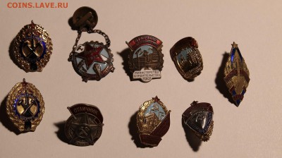 Знаки одним лотом до 22-00 14 февраля 2018 года. - значки