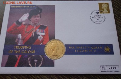 АНГЛИЯ - 1п КОННЫЙ ПАРАД конверт до 23.02, 22.00 - Англия 1 пенни 1967 Королева в форме конверт_1