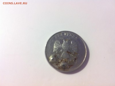 2 рубля 2014 года ММД с запресовкой в монету посторонних тел - 2222222233.JPG