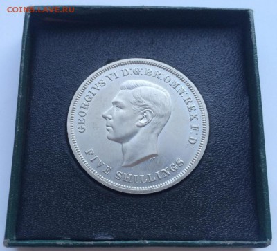 Шайба Великобритания 1 крона 5 шиллингов 1951 фестиваль - krona_shajba_velikobritanija_1_krona_5_shillingov_1951_britanskij_festival_v_pamjatnoj_korobke (1)