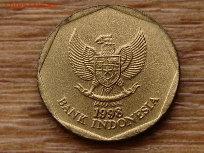 с10руб. Индонезия 100 рупий 1998 до 09.03.18 в 22.00 М - IMG_1152.JPG