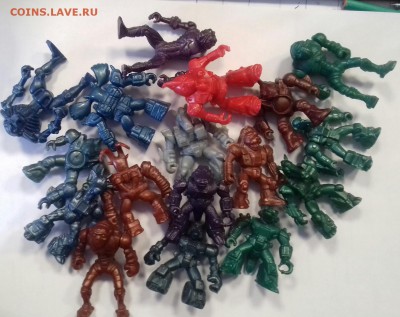 Куплю солдатиков-роботов из 90-х - 20180228_095513-1