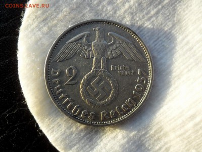 2 рейхмарки 1937 свастика до 15.03 22.00 мск - SAM_7842 (1800x1351)