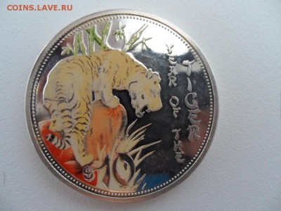 10 долларов 2010 г остров кука год тигра предпродажная - SAM_3216.JPG
