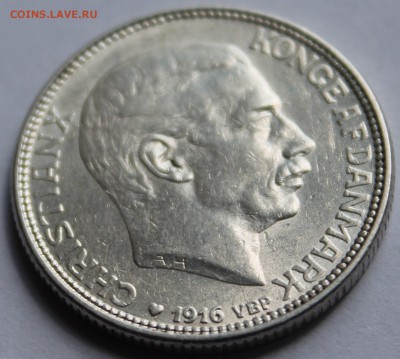 Дания. 1 крона 1916. Серебро, проба - 800, вес - 7,5 - 5