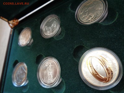 Н.Зеландия набор 6монет 2003, Властелин колец, серебро, пруф - DSC05274.JPG