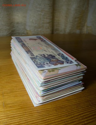 Комплект иностранных банкнот 400шт. до 31.03.18г в 22:00мск - № 6 КУЧА БОН 