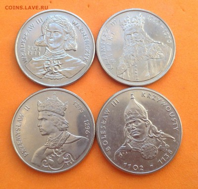 Польша правители 50,100, 10000 zl, 4 монеты. 12.04.18г - FullSizeRender (15)