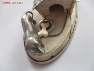 миниатюры собака в будке, свинья и петух, паж серебро, кость - IMG_3037.JPG