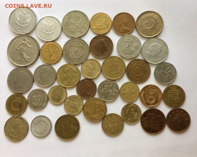 35 разных иностранных монет 19.04.2018 22:00 - hCgQBcZfnyw