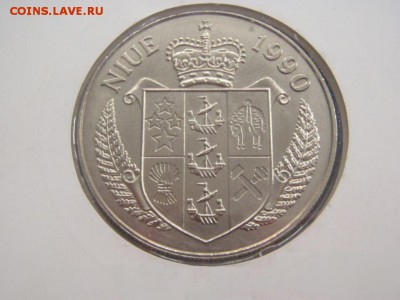 КПД Шайба Ниуэ 1990 5$ долларов 1990 Чемпионат Мира футбол - krona_shajba_niue_1990_5_dollarov_1990_chempionat_mira_po_futbolu_italija_kpd %25281%2529