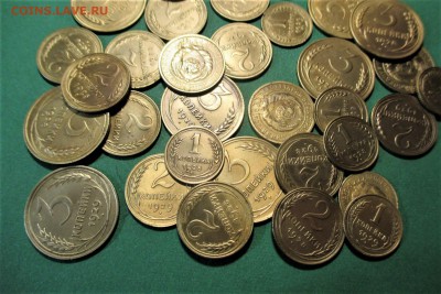33 монеты 26,28,29 года.  Кладовые - 2