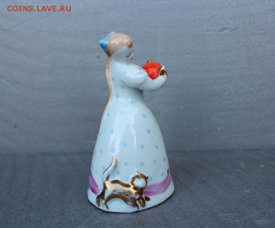 ,,Девушка с чайником,,Дулево 1967 г.03.06.18 в 22.00 - IMG_9574.JPG