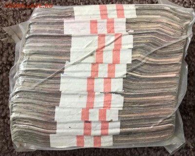 10 рублей образца 1961 года, 1000шт (кирпич) до 22.06.18 - 1BFDA014-385F-4B0E-B227-D4EEF56FCCEF