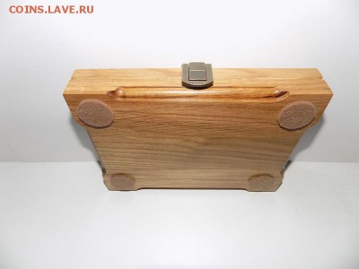 Бокс на 12ячеек 35мм(хранение патинирования монет) из дуба. - DSCN6541.JPG