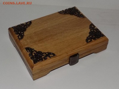 Бокс на 12ячеек 35мм(хранение патинирования монет) из дуба. - RSCN6548.JPG