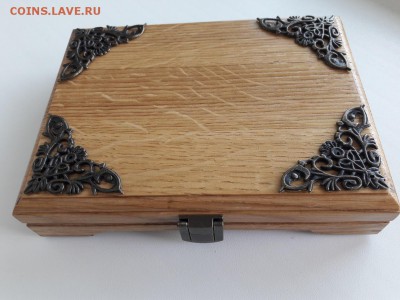 Бокс на 12ячеек 35мм(хранение патинирования монет) из дуба. - 2
