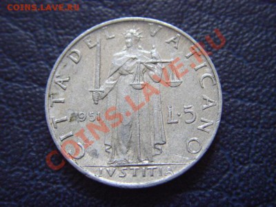 Ватикан 5 лир 1951 до 05.05 в 21.00М - LPIC9595.JPG