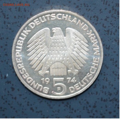 Фрг 5 марок 1974 г 25 лет конституции - DSC_0343.JPG