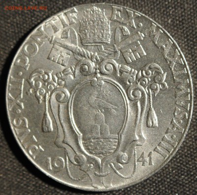 С РУБ.ВАТИКАН 2 лиры 1941г. ПАПА ПИЙ-XII UNC  до 1.08. в 22 - IMG_3386.JPG