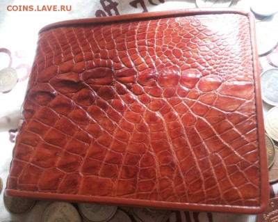Изделия из кожи крокодила и питона. - 20120106_130120